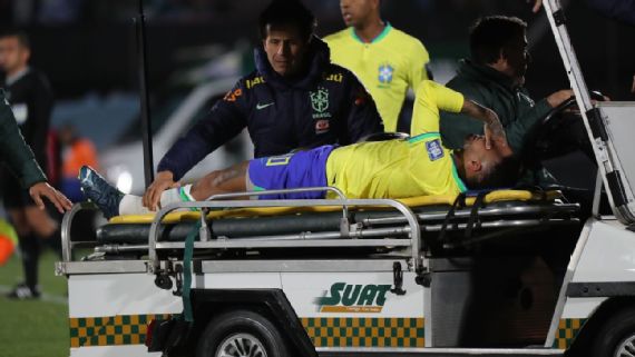 Neymar: continúa el viacrucis de lesiones del 10 brasileño