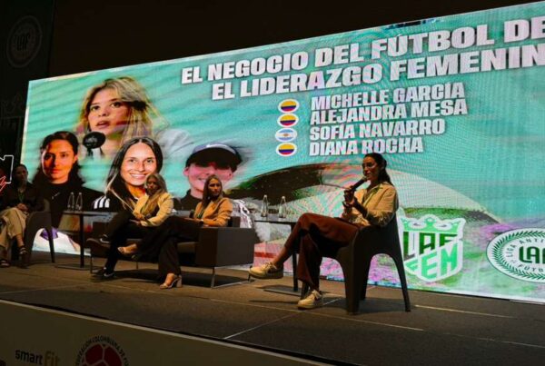 Congreso Internacional de Fútbol Femenino en Medellín