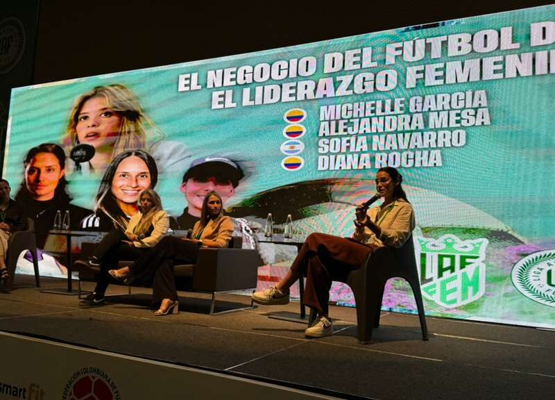 Congreso Internacional de Fútbol Femenino en Medellín