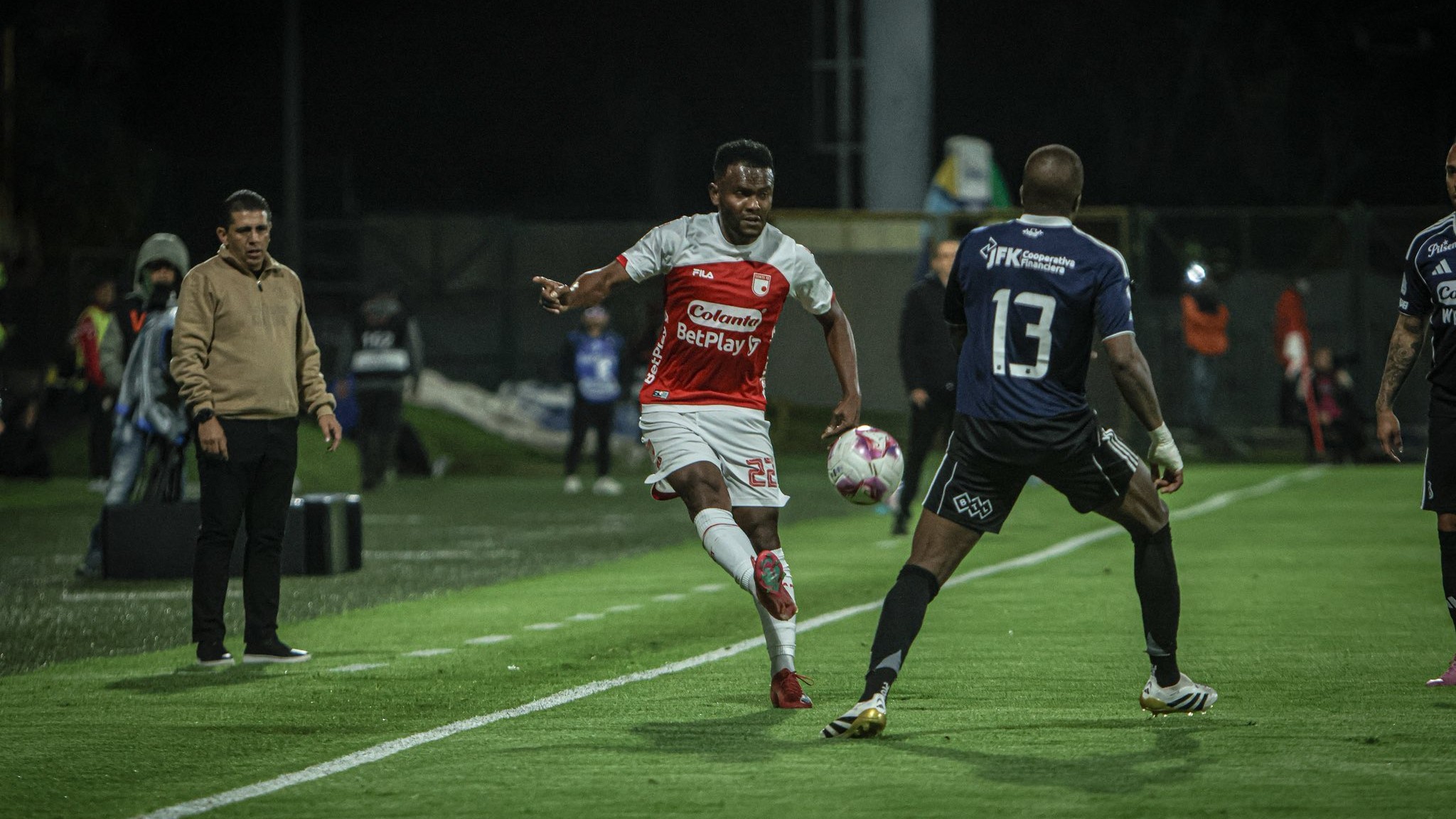Medellín vence a Santa Fe y clasifica a semifinales de Copa