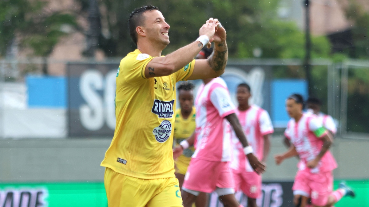 Envigado perdió y jugará en la Segunda División